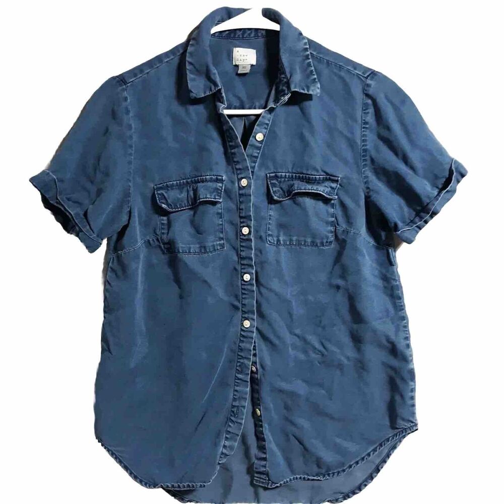 A New Day Women’s Blue Short Sleeve Button Up Blouse Size X Small